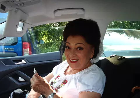 EXCLUSV/ A trăit în România, va muri în SUA. Maria Ciobanu se retrage definitiv la Los Angeles, unde are deja un loc de veci