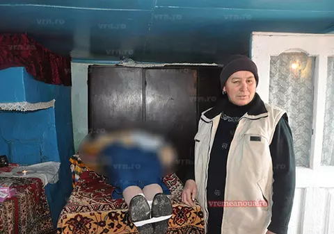 O bătrână a murit după ce a așteptat patru ore o ambulanță!