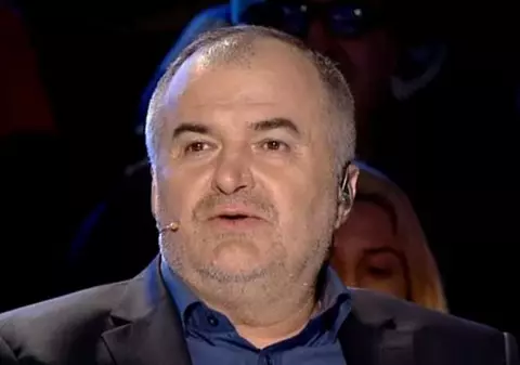 ROMÂNII AU TALENT | Prestaţia unei blonde l-a vrăjit pe Călinescu: "De doi ani sunt gay"