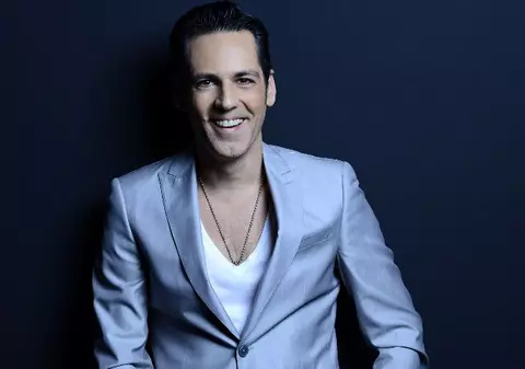 Banică Jr. își face vara... sanie! A anunțat deja concertele de Crăciun ca să le ia fața rivalilor