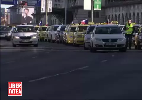 Taximetriștii protestează împotriva UBER|VIDEO