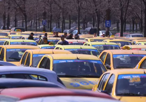 Transportatorii amenință că vor reveni în stradă