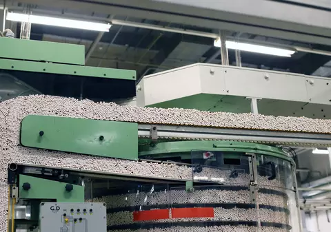 AVERTISMENT: Timpul insuficient pentru conformarea la Directiva tutunului dăunează grav afacerilor legale. LA VARĂ, piața va fi invadată de ȚIGĂRI ADUSE CALNDESTIN