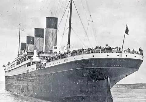 Un milionar construiește o replică a Titanicului | VIDEO