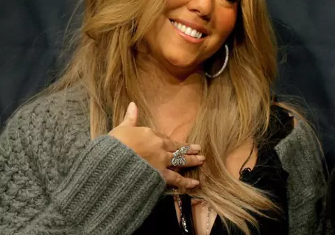 Mariah Carey cântă, duminică, în Bruxelles. Artista e sfătuită să-şi anuleze concertul programat chiar de ziua ei
