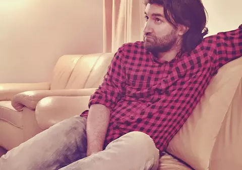 Nu l-ai văzut niciodată în ipostaza asta! Ce face Smiley când nu poate să doarmă!