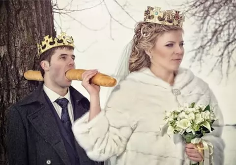 20 dintre cele mai penibile poze de cuplu din lume