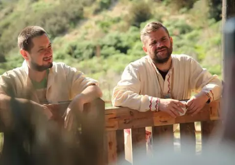 Viorel Şipoş s-a întors la "Ferma vedetelor" după ce a fost eliminat la duel de Mircea N. Stoian