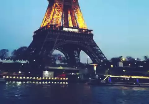 Atentate Bruxelles| Clădiri monument au fost iluminate în culorile Begliei, în semn de solidaritate