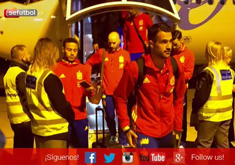 Amical de gală România - Spania (duminică, ora 21:45, TVR și Dolce Sport). Campionii mondiali și europeni au venit la Cluj-Napoca hotărâți să-și ia revanșa după înfrângerea administrată de tricolori în 2006, 0-1, la Cadiz. Azpilicueta ne avertizează: ”Vrem să câștigăm!”. Echipele probabile / GALERIE FOTO&VIDEO