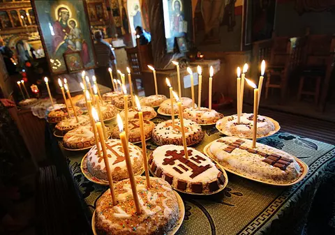 Astăzi e sâmbăta colivelor