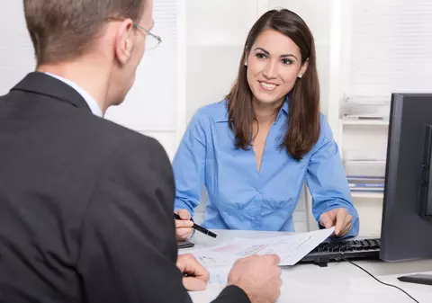 GHID UTIL. Cum mai poți lua un credit doar cu buletinul