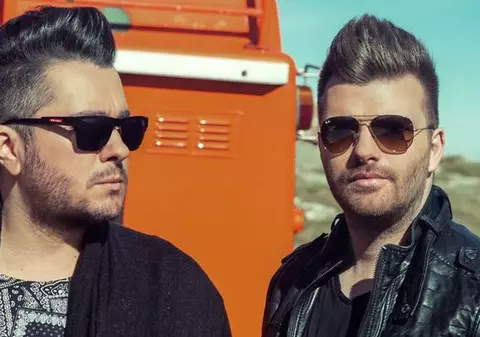 Unul dintre cele mai mari hit-uri ale anilor 90, MC Hammer - U Can't Touch This, reinventat în 2016 de Deepside Deejays