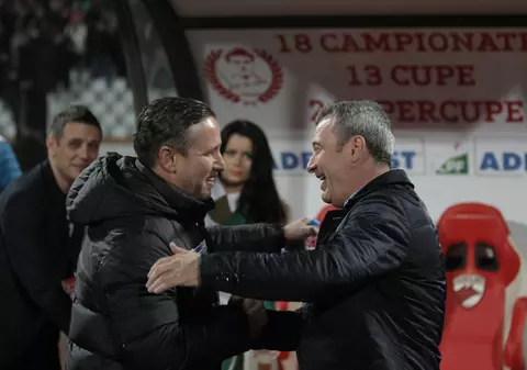 Reghe, nervos: ”M-a deranjat atitudinea jucătorilor ”. Rednic: ”Statuie pentru Niță” VIDEO