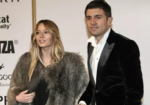 EXCLUSIV/Soacra a vizitat-o în lipsă! Ce a găsit Laura Cosoi la întoarcerea acasă