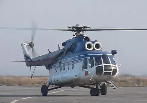 Zeci de mii de polițiști și 15 elicoptere, în misiune de Paștele Catolicilor