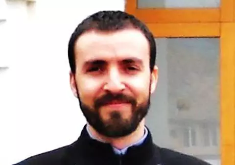 El este primul român din echipa de clerici a Papei. Ioan Alexandru a absolvit Teologia la Oradea