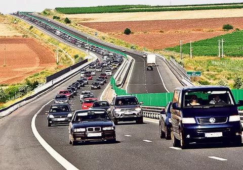 Pleci la mare? Polițiștii își spun ce trebuie să faci pentru a evita accidentele pe Autostrada Soarelui!