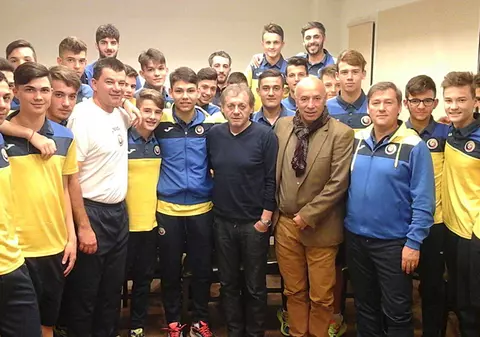 Balaci, către juniorii de la naționala sub 15 ani: ”Dacă azi aveam 20 de ani, Craiova nu mă vindea sub 80 de milioane!”