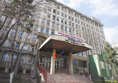 Cei doi bebeluși internați vineri la Marie Curie cu sindrom hemolitic uremic au mâncat alimente interzise vârstei lor