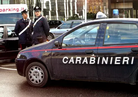 Un român este suspectat că a violat și a bătut o turistă în Roma, chiar în apropiere de Colosseum