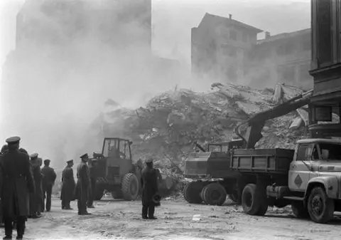 Documente CIA declasificate. Cutremurul devastator din 1977 a lăsat România în beznă și la mila țărilor din jur. Cum ne-a ajutat URSS