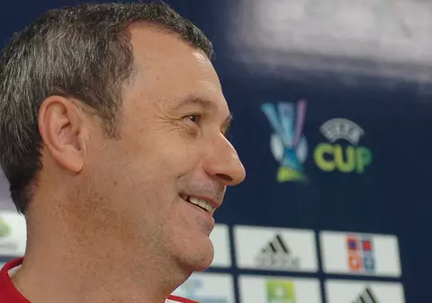 Mircea Rednic a depășit problemele de sănătate. ”Puriul” se bucură din nou de fotbal