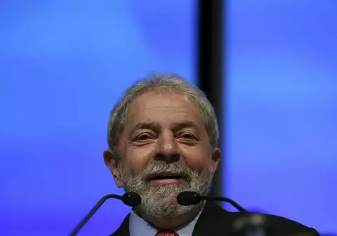 Un fost președinte a fost REȚINUT într-un caz de corupție