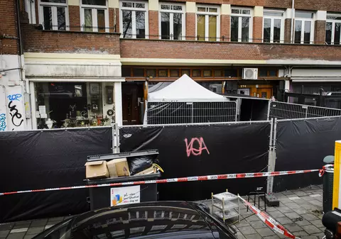 Descoperire macabră în Amsterdam! Capul unui om, găsit în fața unui bar