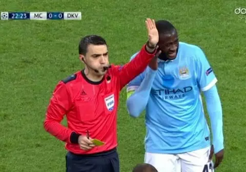 Faza serii în Liga Campionilor a fost provocată de arbitrul român Ovidiu Hațegan. L-a ”perturbat” pe un super-fotbalist / VIDEO