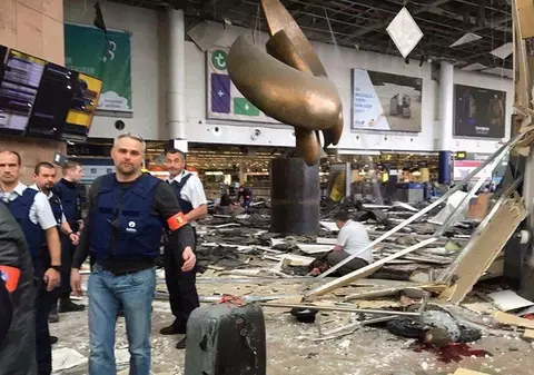 Teroriștii din Bruxelles plănuiau noi atacuri în Paris!