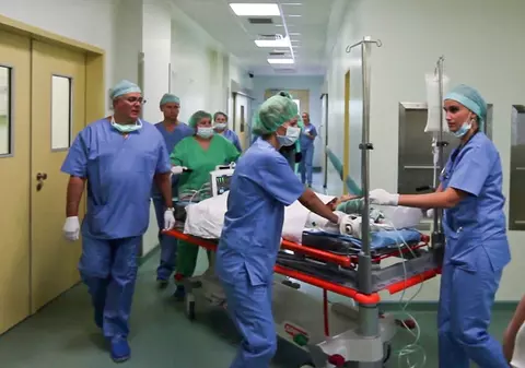 Copil român din Italia, internat de urgenţă în Florenţa după ce a mâncat brânză produsă în România