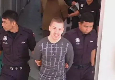 Veşti bune pentru Ionuţ Gologan. Klaus Iohannis şi Dacian Cioloş i-au scris sultanului din Malaezia