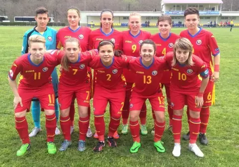 Fetele stau binişor în ghete. Naţionala feminină de fotbal U 19, în finala mică la Soci