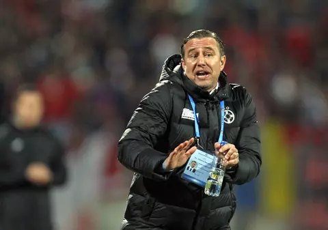 Ciondăneală permanentă Steaua-Dinamo. Reghe: ”Văd că ei sunt cei care latră non-stop!”