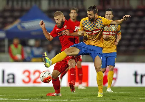 Ropotan a sărit calul: ”Unii vorbesc mult și prost! Să învețe să dea cu piciorul în minge!”