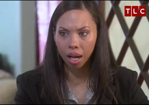 Și-a căutat mama biologică timp de 15 ani! Însă când a aflat cine e a rămas mută de uimire! O vedea în fiecare zi!