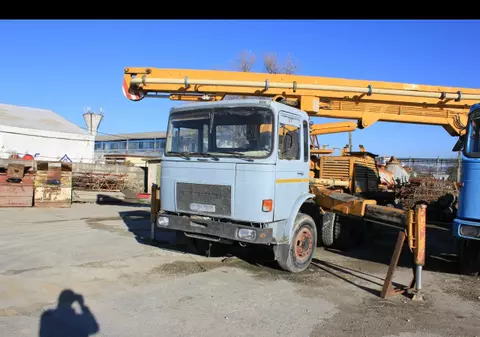 EXCLUSIV / Cumplit! Betoniera a traversat o grădiniță și a strivit un muncitor