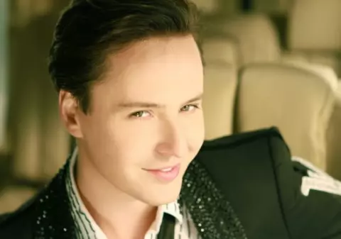 Vitas vine în România! Dezvăluiri emoţionante despre femeile din viaţa lui!