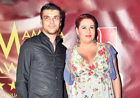 Cum arată Oana Roman după ce și-a pus gene false. "Eu nu rezist"