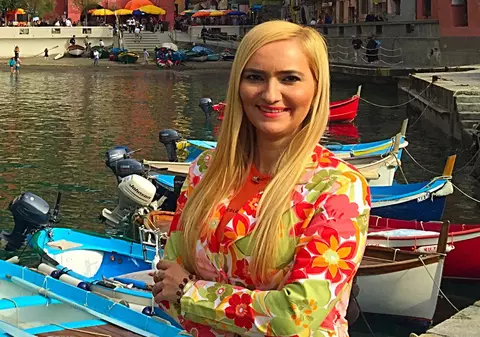 Prezentatoarea TV Adela Diaconu, vacanță pe urmele Madonnei | FOTO