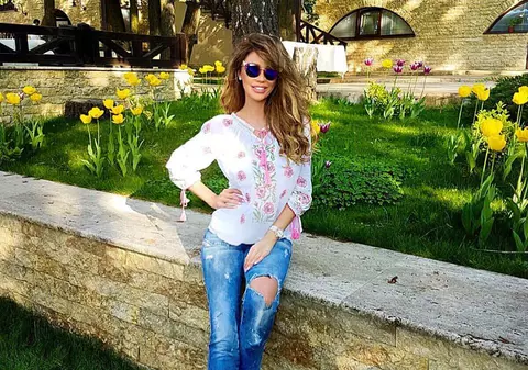 Bianca Drăguşanu şi-a arătat în sfârşit burta de gravidă! "Na, poftim!"