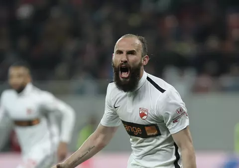 Eroul lui Dinamo, în mijlocul unor operațiuni de transfer suspecte. Puljici dedică toate reușitele soției și fiicei lor, Aneta