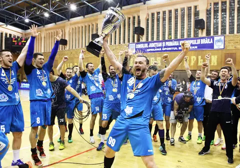 Echipa masculină CSM București a câștigat în premieră Cupa României la handbal / VIDEO