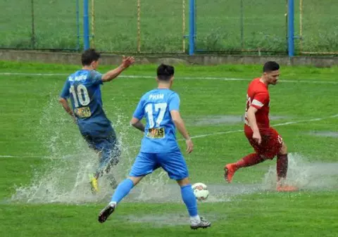 Liga 2, play-off. Rezultat cu iz de pariuri în Seria I: 0-2 pauză, 2-2 final. Programul complet