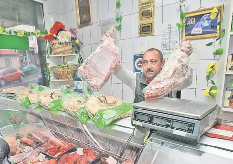 Ponturi esențiale pentru pregătirile de Paște! Cum alegi carnea de miel