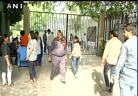 UPDATE| Un cutremur puternic de 6,6 grade a zguduit India, Pakistanul și Afganistanul! Cel puțin două persoane au murit în Pakistan!VIDEO