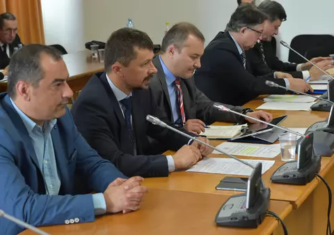 Sute de români cu banii ascunși în Panama|  50 de milioane de euro au ieșit deja din România