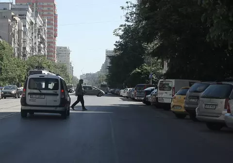 EXCLUSIV / S-au ”sinucis” traversând aiurea. Numai anul acesta, în București, zeci de pietoni au ajuns sub roțile mașinilor