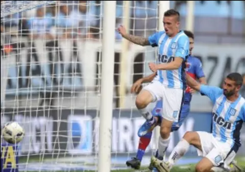 Meci de infarct, la propriu, în Argentina. Un tânăr de 17 ani era să moară după ce favoriții au dat gol!